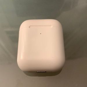 First Generation AirPods Charging Case
